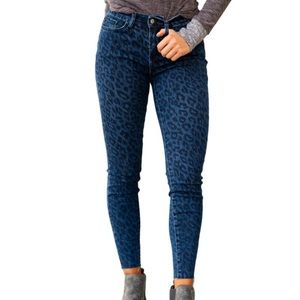 Judy Blue Leopard Print Mid Rise Skinny Jeans Size 14W